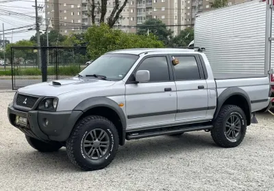 Mitsubishi l200 outdoor hpe 2.5 4x4 cd t.dies. mec.