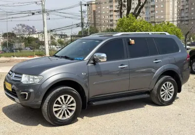 Mitsubishi pajero hpe 3.2 4x4 t.i. dies. 5p aut.