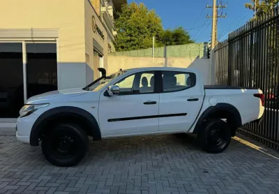 Mitsubishi l-200 triton sport gl 2.4 tb diesel 4x4 manual 2018