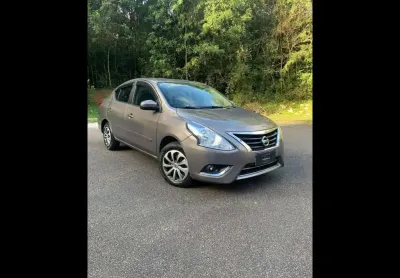 Nissan versa 16sv cvt 2018
