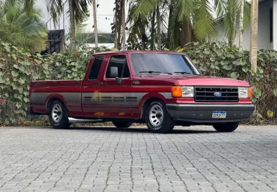 Ford F-1000  Super Série CE Diesel 3.9 - Vermelha - 1995/1995