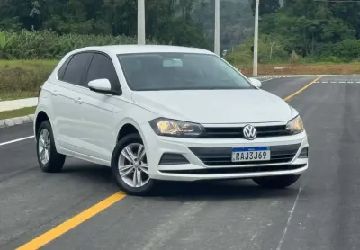 Volkswagen polo 1.0 flex 12v 5p  - branca - 2019/2020