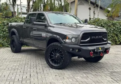 Ram 2500 laramie  6.7 tdi  cd 4x4 diesel  - cinza - 2016/2017