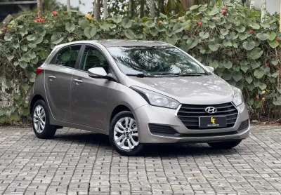 Hyundai hb20 comf./c.plus/c.style 1.0 flex 12v  - prata - 2017/2017