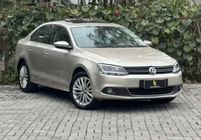 Volkswagen jetta tsi highline  - prata - 2014/2014