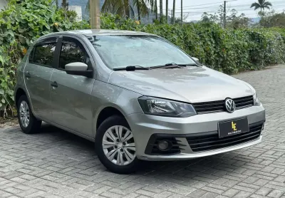 Volkswagen gol trendline 1.0 t.flex 12v 5p  - prata - 2016/2017