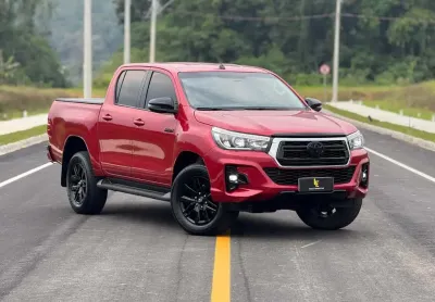 Toyota hilux cd srx 4x4 2.8 tdi 16v diesel aut.  - vermelha - 2018/2018