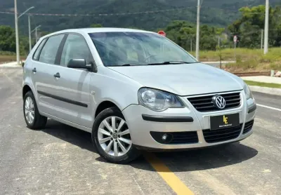 Volkswagen polo 1.6 mi/s.ouro 1.6 mi tot.flex 8v 5p  - prata - 2006/2007