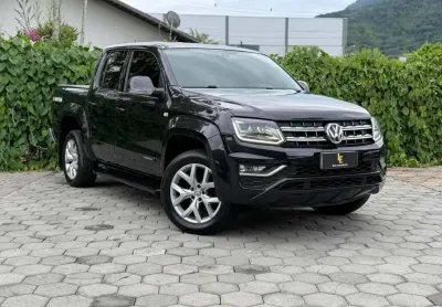 Volkswagen Amarok High.CD 2.0 16V TDI 4x4 Dies. Aut  - Preta - 2016/2017