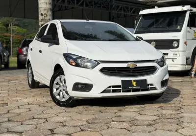 Chevrolet Onix Joy 1.0 Flex - Branca - 2019/2020