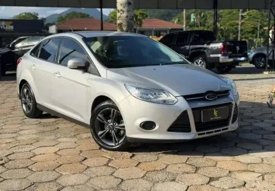 Ford Focus /  S AT 2.0 SB - Prata - 2015/2015