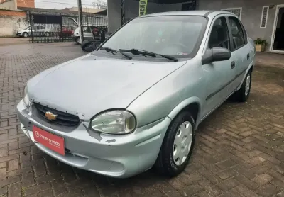 Veiculo com alguns detalhes de lataria a serem feitos. venda no estado em que se encontra