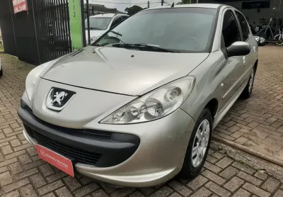 *********veiculo muito bem conservado*****************