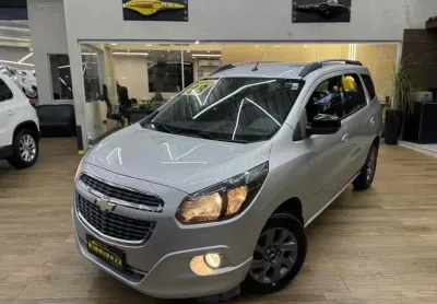Chevrolet spin 2018 1.8 advantage 8v flex 4p automático