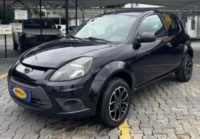 Ford ka 1.0 8v/1.0 8v st flex 3p  - preta - 2013/2013