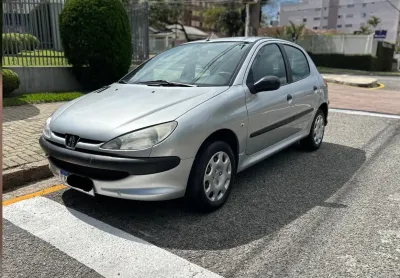 13.900,00 / 206 sensation flex 1.4 2008 prata - com 98.000km 