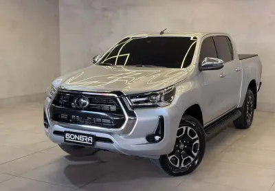 Toyota hilux cd srx 4x4 2.8 tdi 16v diesel aut 2025