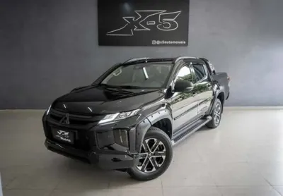 Mitsubishi l200 triton 2023 2.4 16v turbo diesel sport hpe-s cd 4p 4x4 automático