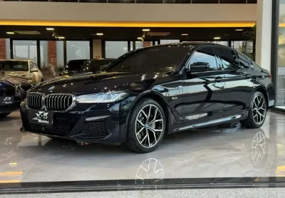 Bmw 530e 2022 2.0 16v twinpower híbrido m sport automático