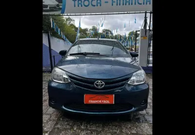 Toyota etios hb x 2016