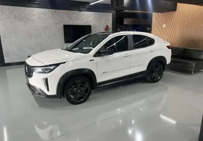 Fiat fastback turbo 270 2023