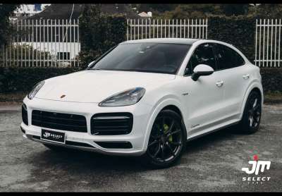 Porsche cayenne cp phe 2023