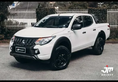 Mitsubishi triton spo outdoor m 2025