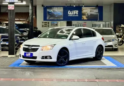 Chevrolet cruze lt hatch 2013