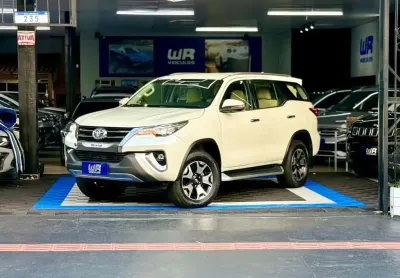 Toyota hilux sw4 srx diamond 2.8 tb diesel 4x4 2020