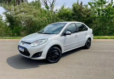 Ford fiesta sedan 1.6 4p flex