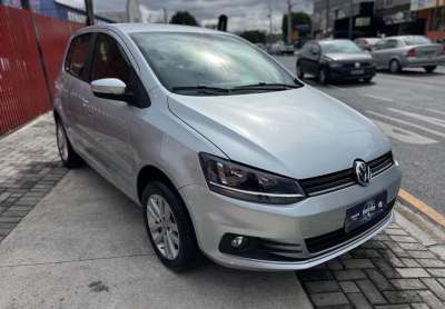 Volkswagen fox connect 1.6 2022
