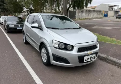 Chevrolet sonic lt hb mt 2014