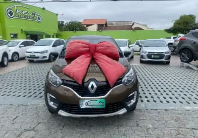 Captur intense tecnho pack  2.0 automatica unico dono baixa km 