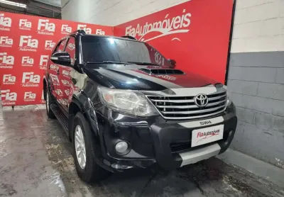 Toyota hilux sw4 2015 3.0 srv 4x4 7 lugares 16v turbo intercooler diesel 4p automático
