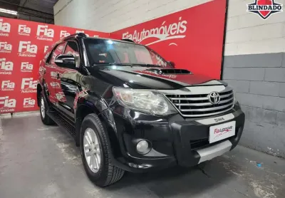 Toyota Hilux sw4 2015 3.0 srv 4x4 7 lugares 16v turbo intercooler diesel 4p automático