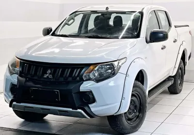 Mitsubishi l200 triton 2020 2.4 16v turbo diesel sport glx cd 4p 4x4 manual