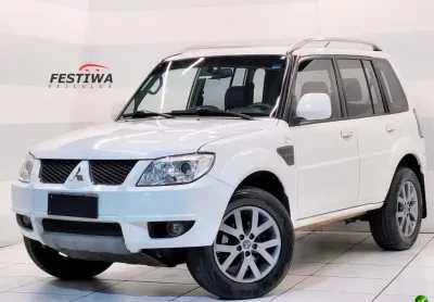 Mitsubishi pajero tr4 2013 2.0 4x2 16v 140cv flex 4p automático