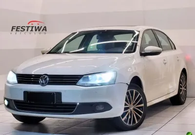 Volkswagen Jetta 2013 2.0 tsi highline 200cv gasolina 4p tiptronic