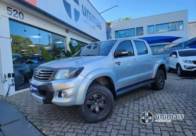 Toyota hilux 2.7 srv 4x4 cd 16v flex 4p automático