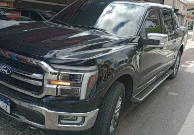 Ford F-150 Lariat Chrome 5.0 V8 Gasolina Aut. UD 16mkm 2024