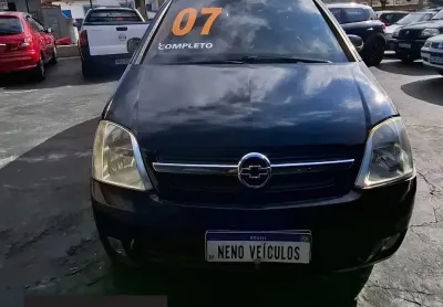 Meriva 1.8 maxx