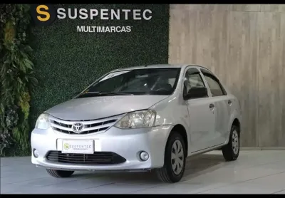 Toyota etios 1.5 x sedan 16v - 2013/2013