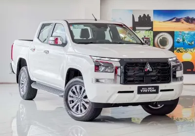 Mitsubishi TRITON 2.4 BITURBO DIESEL HPE-S 4X4 AUTOMÁTICO