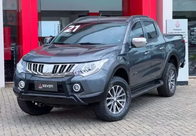 Mitsubishi l200 triton 2.4 16v turbo diesel outdoor hpe-s cd 4x4 automático
