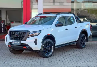 Nissan frontier 2.3 16v turbo diesel pro4x cd 4x4 automático