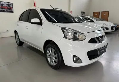 Nissan march sv 1.6 flex  start — 2017/2017 - branco