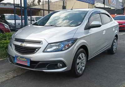 Lindo prisma lt 1.4 8v automático impecável com manual e chave reserva! 