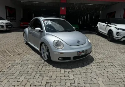 New beetle 2.0 mec. 2008, um classico moderno que nunca sai de moda