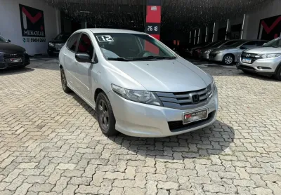 City DX 1.5 Flex – Performance Inteligente com Estilo Atemporal