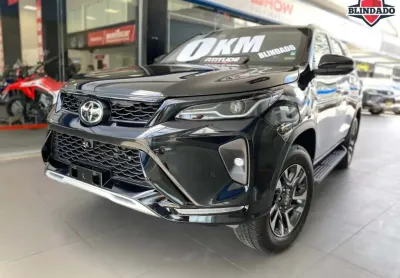 Toyota hilux sw4 2025 2.8 d-4d turbo diesel srx platinum 7l 4x4 automático